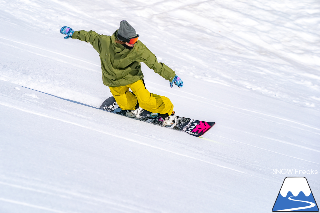 Hanako Takamatsu × SNOW Freaks SNOWBOARD PHOTOGRAPHY SESSION in Rusutsu Resort